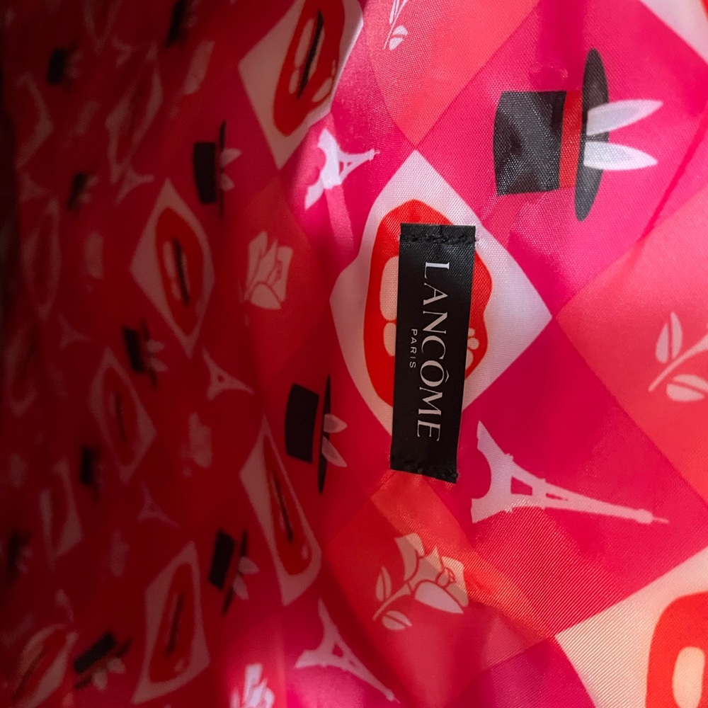 Lancôme Black and Red Reversible Travel overnight Tote Bag - Picture 4 of 14